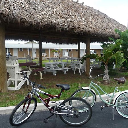 Everglades City Motel - Everglades Adventures Inn Dış mekan fotoğraf